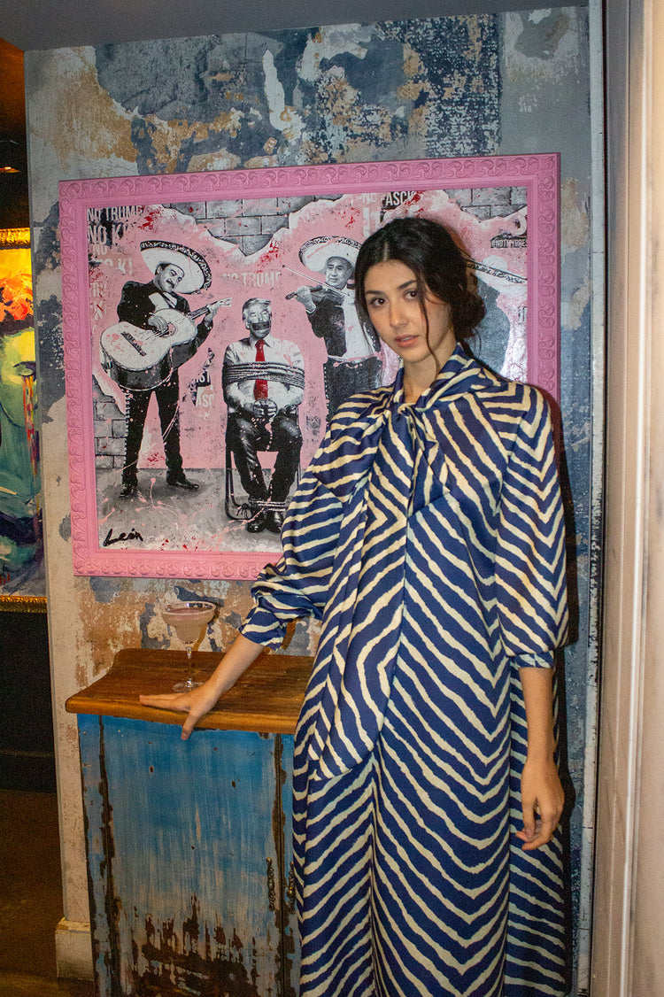 Vestido midi lazo Roma estampado cebra azul