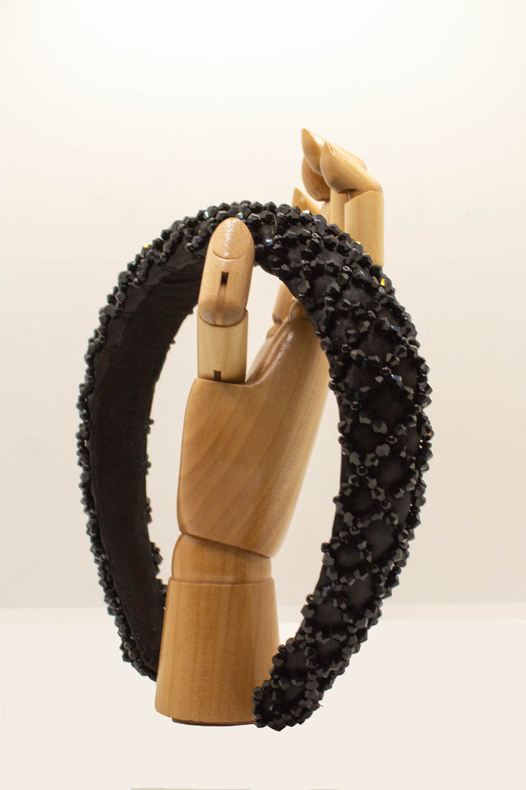 Diadema de pedrería negra Abie