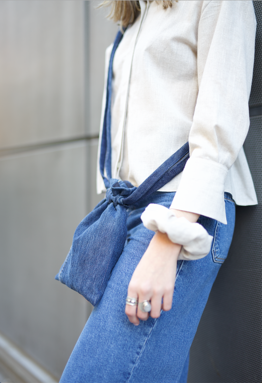 Limosnera MART blue
